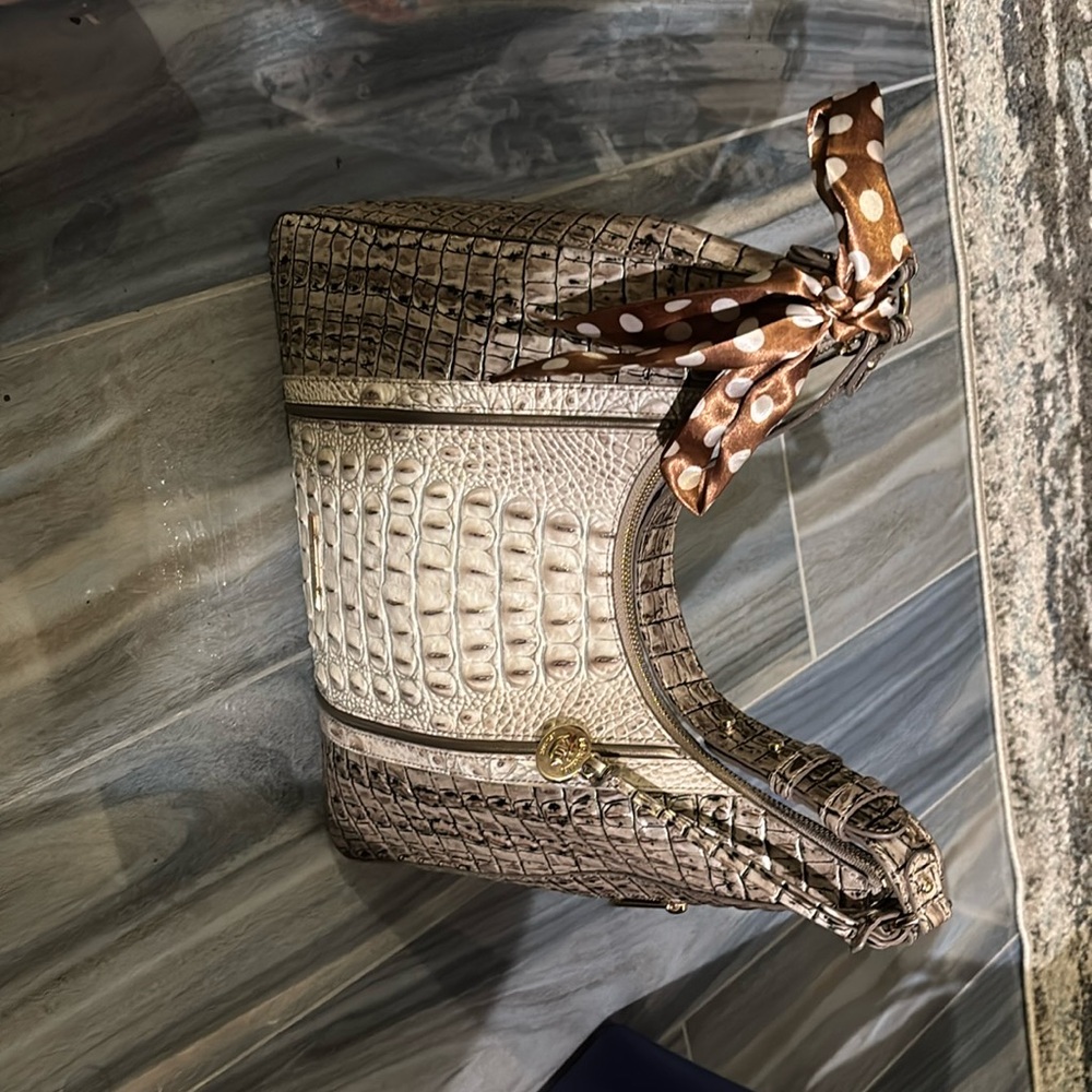 Brahmin Silver Crocodile Embossed Shoulder Bag -NWOT - added scarf